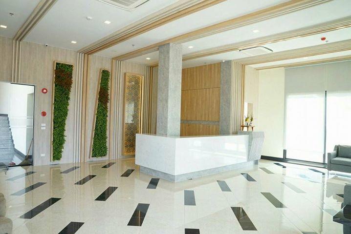 Dusit Grand Condo View Jomtien Beach Buitenkant foto