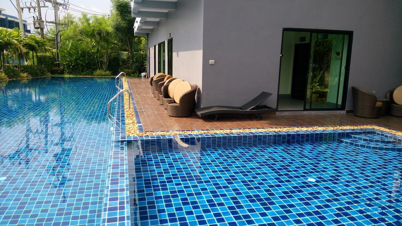 Dusit Grand Condo View Jomtien Beach Buitenkant foto