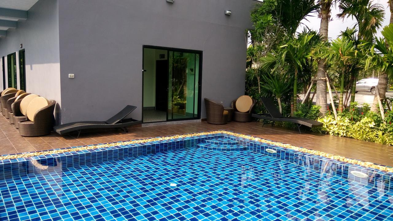 Dusit Grand Condo View Jomtien Beach Buitenkant foto