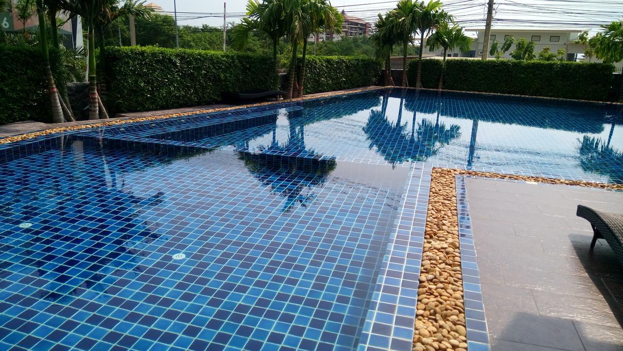 Dusit Grand Condo View Jomtien Beach Buitenkant foto